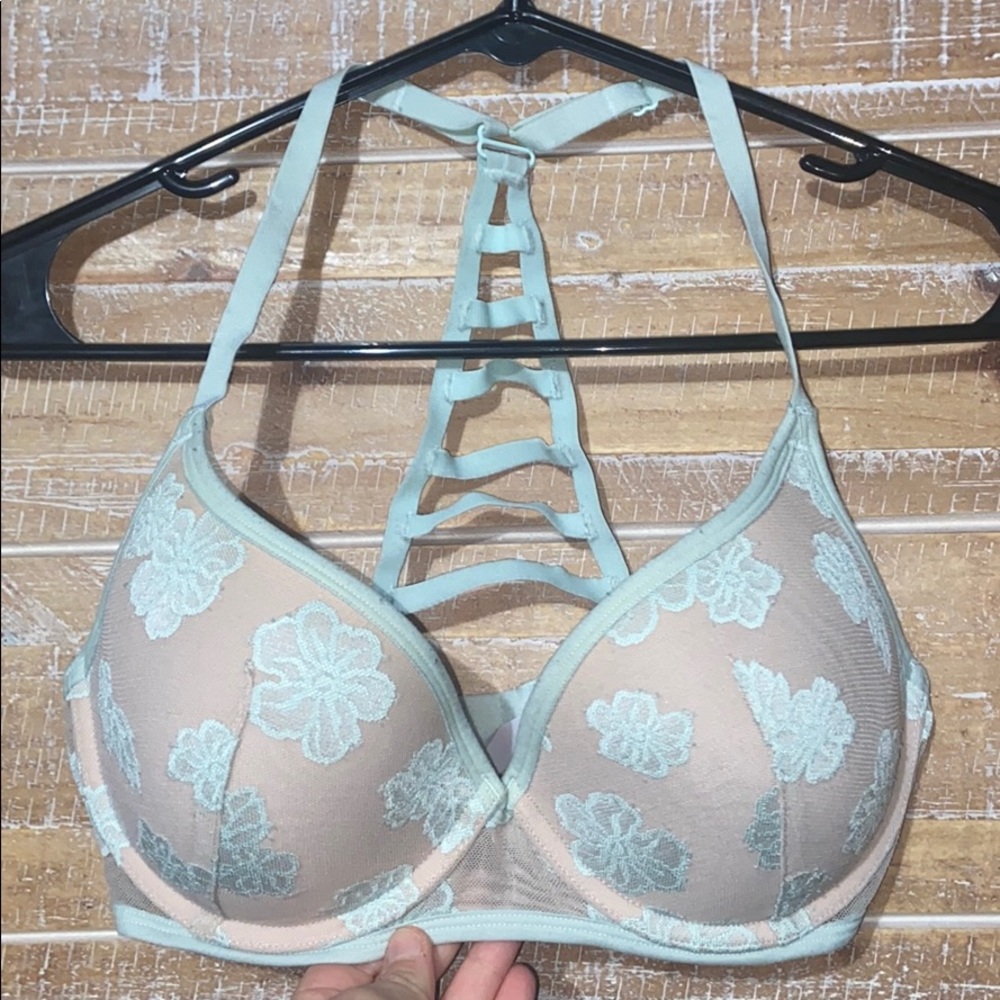 VS bra